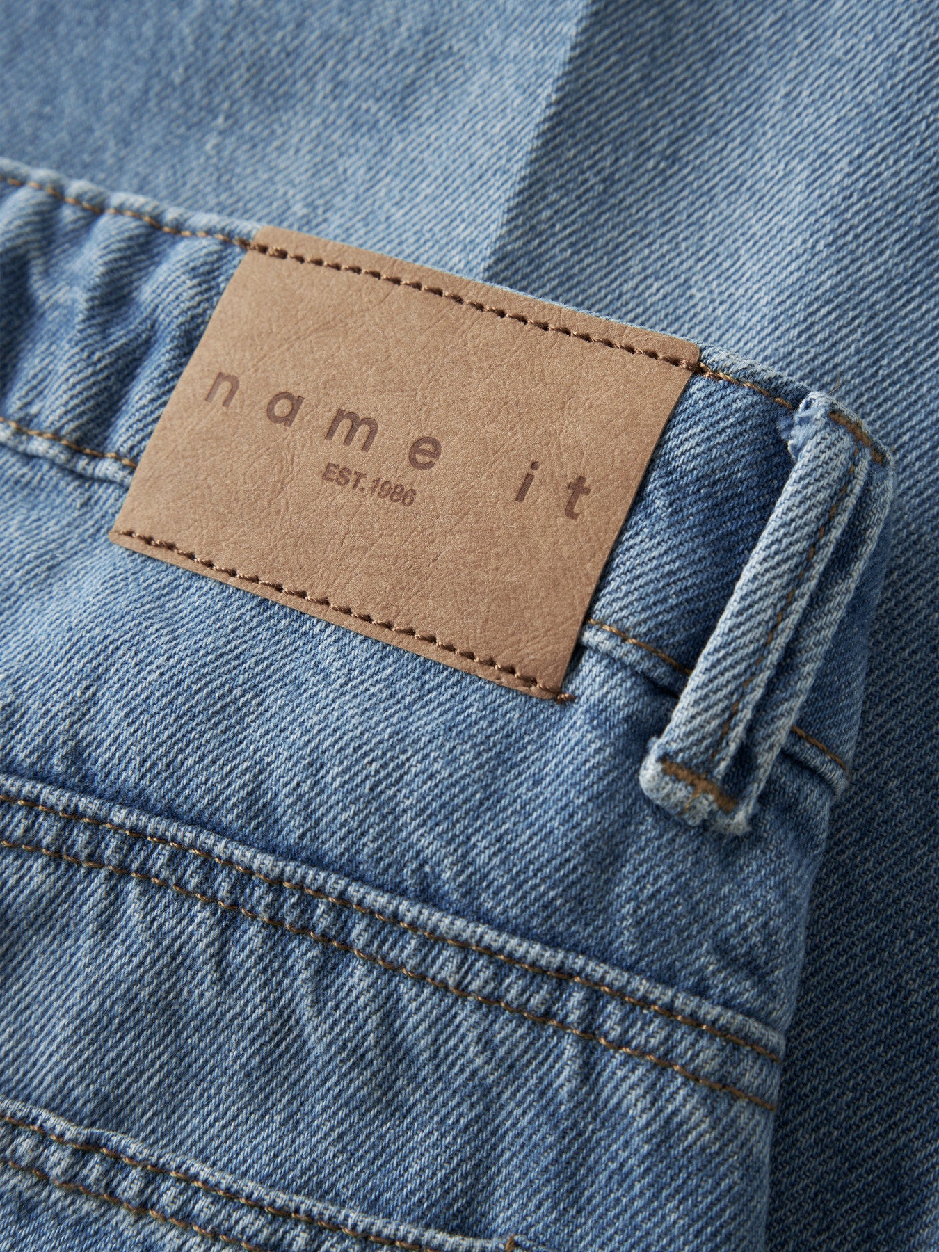 Jeans Menina Corte Extra Largo