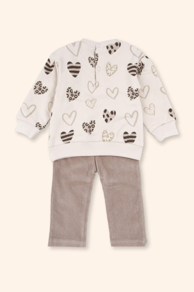 Conjunto Menina Corações Neutros