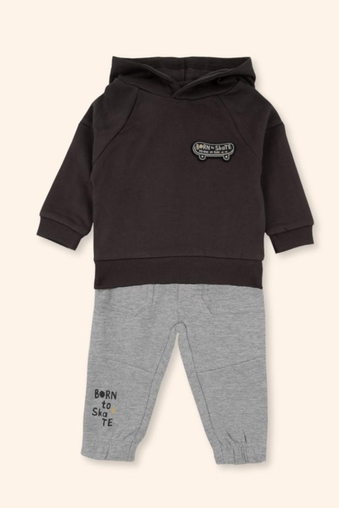 Conjunto Menino Preto e Cinzento